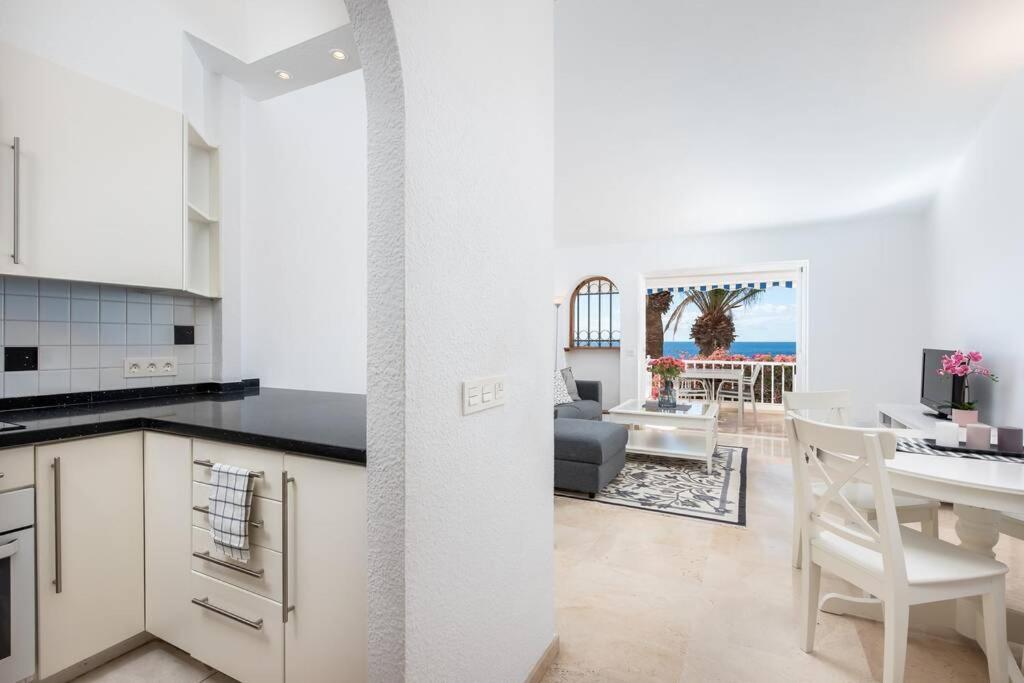 Club Atlantis Ocean View Peaceful Oasis Apartment Costa Adeje  Bagian luar foto